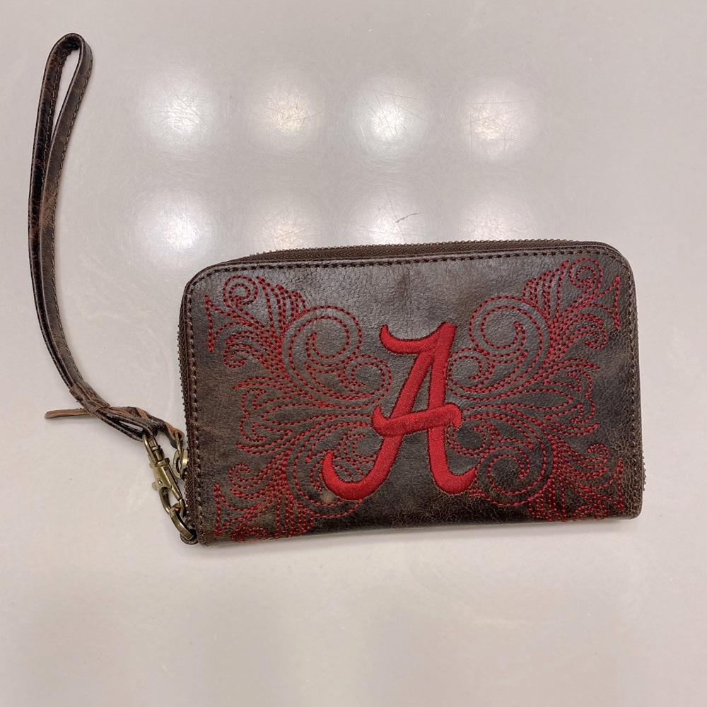 Leather wallet/wristlet